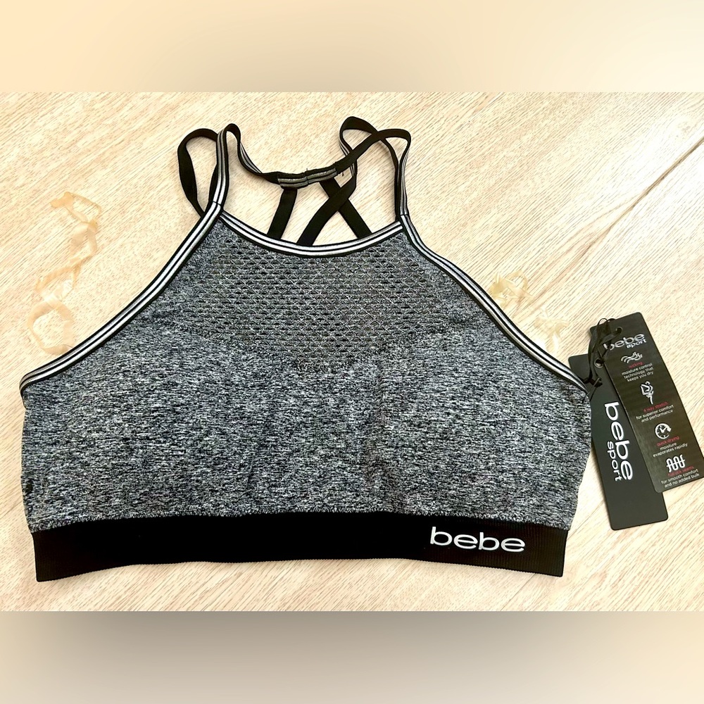 bebe  Mesh sports Bra -NWT